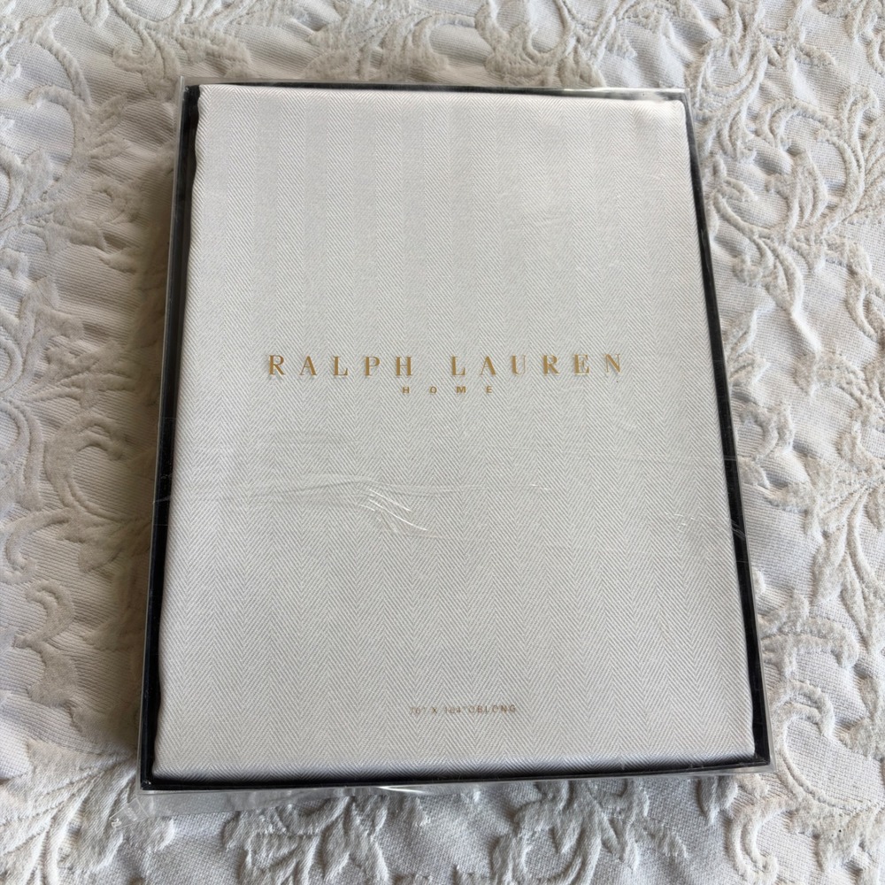 Ralph Lauren‎ Tablecloth Home 70x104 White portrait Tuxedo Herringbone Oblong